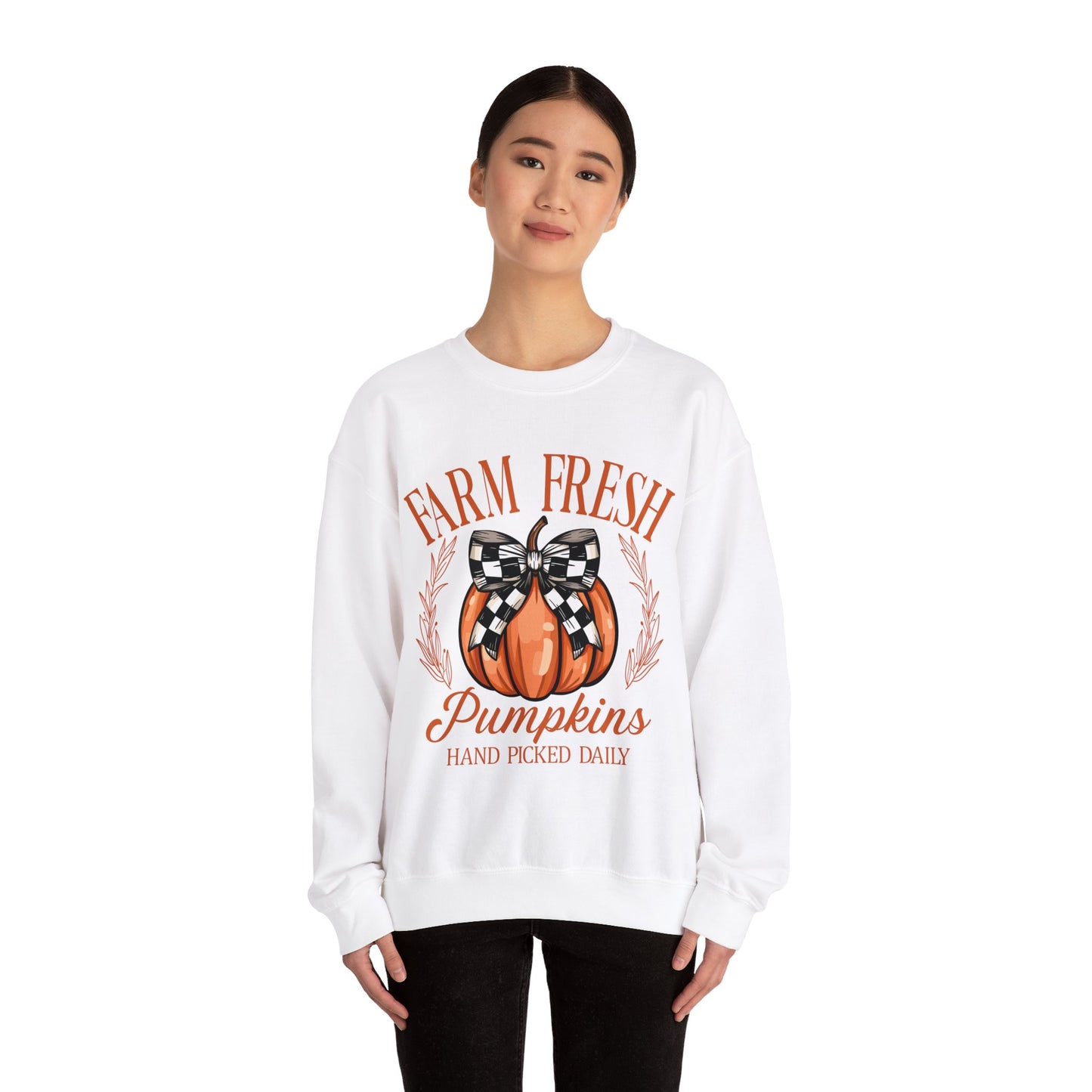 Farm Fresh Pumpkins: Unisex Heavy Blend™ Crewneck Sweatshirt
